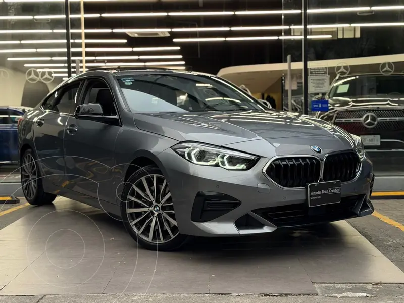 Foto BMW Serie 2 Gran Coupe 220i usado (2023) color Gris Oscuro financiado en mensualidades(enganche $288,420 mensualidades desde $12,391)