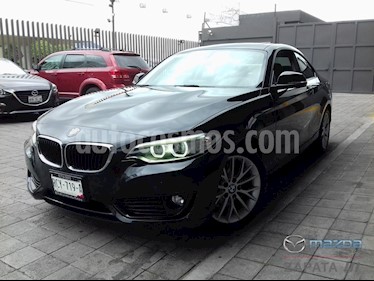 foto BMW Serie 2 220iA Aut usado (2016) color Negro Zafiro precio $295,000