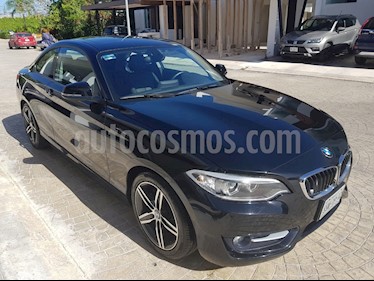 foto BMW Serie 2 220iA Sport Line Aut usado (2015) color Negro precio $340,000