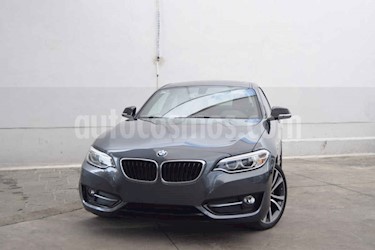 Foto venta Auto usado BMW Serie 2 220iA Sport Line Aut (2017) color Gris precio $450,000