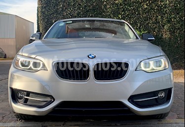 foto BMW Serie 2 220iA Sport Line Aut usado (2017) color Gris Mineral precio $360,000