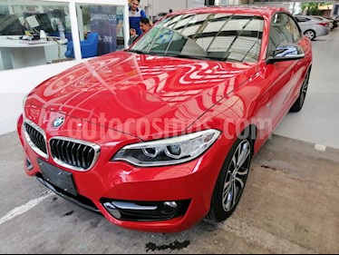 foto BMW Serie 2 220iA Sport Line Aut usado (2017) color Rojo Melbourne precio $330,000