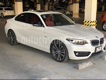 foto BMW Serie 2 220iA Sport Line Aut usado (2018) color Blanco Mineral precio $430,000