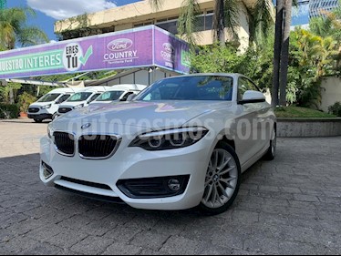 BMW Serie 2 220iA Aut usado (2018) color Blanco precio $439,000