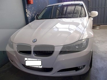 foto BMW Serie 3 320i Executive usado (2011) color Blanco precio $870.000