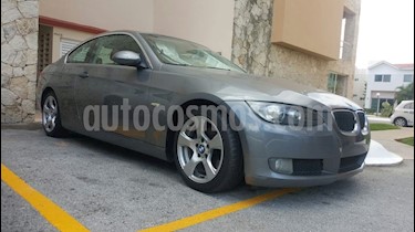 Foto venta Auto Seminuevo BMW Serie 3 325i (2009) color Gris Grafito precio $180,000