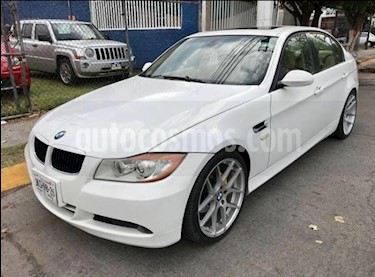 foto BMW Serie 3 325iA Progressive usado (2006) color Blanco precio $132,000