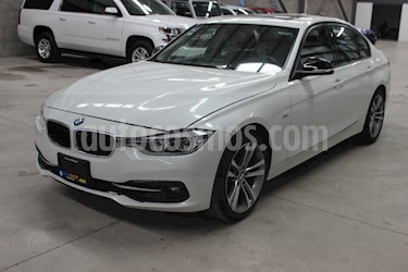 BMW Serie 3 330iA Sport Line Plus usado (2018) color Blanco precio $399,900