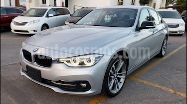 Foto venta Auto usado BMW Serie 3 330iA Sport Line (2018) color Plata precio $518,900