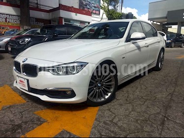 foto BMW Serie 3 330iA usado (2017) color Blanco precio $448,000
