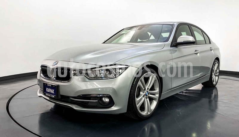 foto BMW Serie 3 330iA Sport Line Plus usado (2016) color Plata precio $357,999