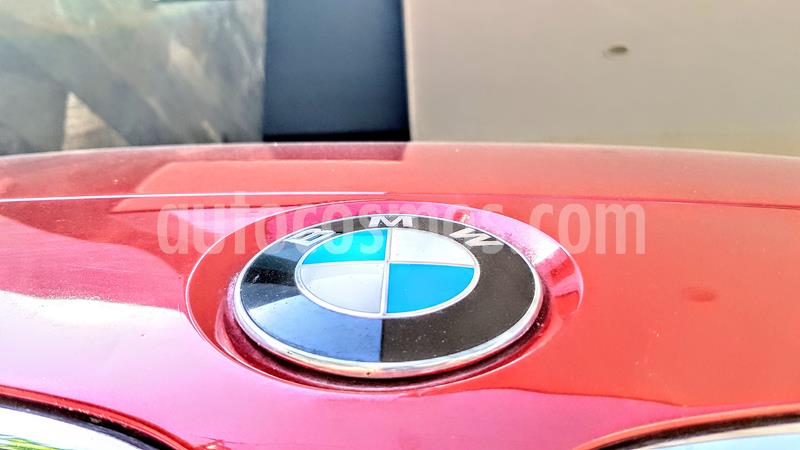 BMW Serie 3 320i Sport Line usado (2016) color Rojo Melbourne precio $306,900
