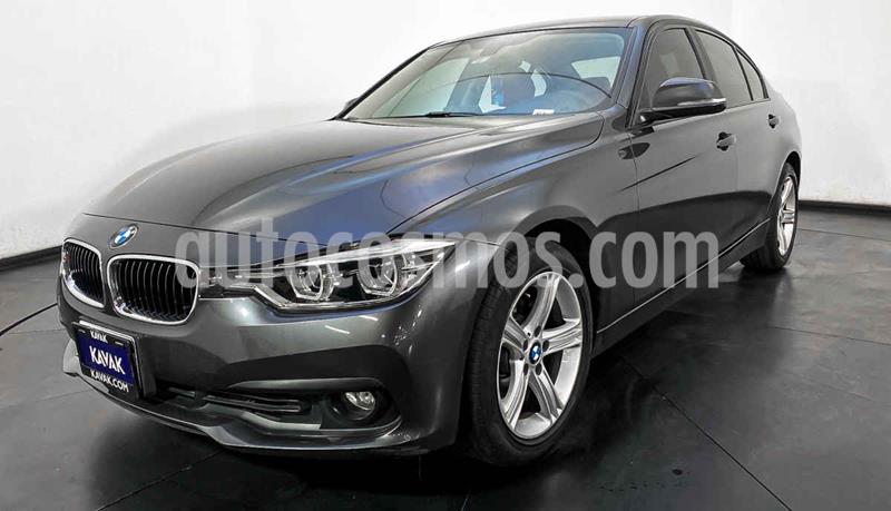 foto BMW Serie 3 320i Sport Line usado (2016) color Gris precio $307,999