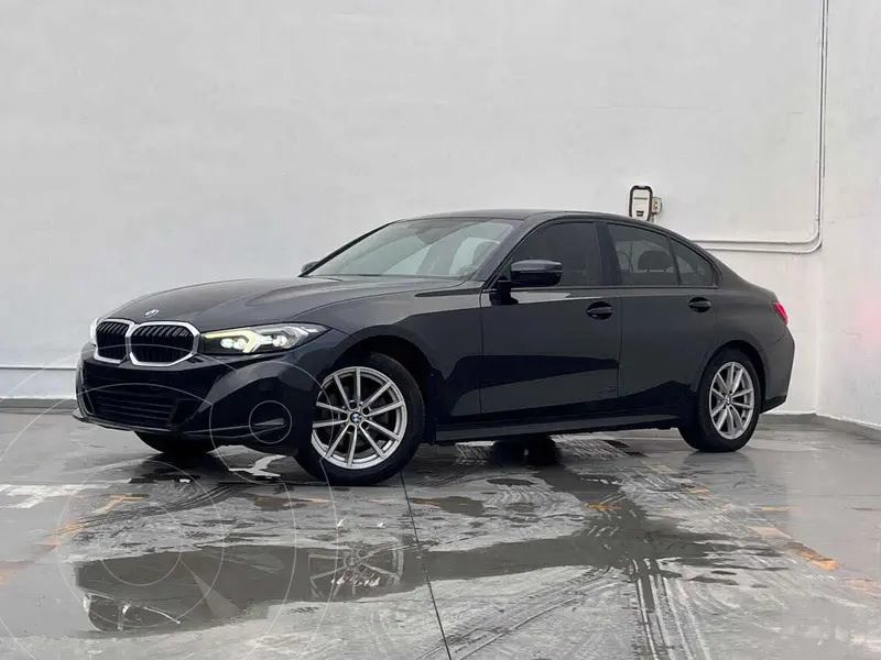 Foto BMW Serie 3 320i Aut usado (2023) color Negro financiado en mensualidades(enganche $140,580 mensualidades desde $13,868)