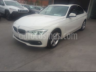 BMW Serie 3 320iA usado (2017) color Blanco precio $420,000