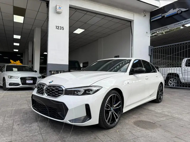 Foto BMW Serie 3 M340i xDrive Aut usado (2024) color Blanco precio $1,048,000