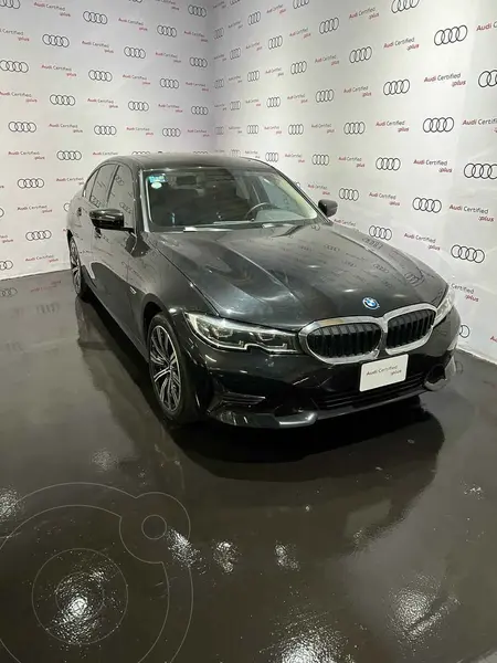 Foto BMW Serie 3 320i usado (2022) color Negro precio $760,000