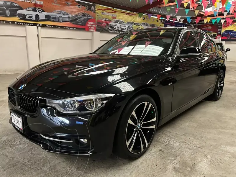 Foto BMW Serie 3 318iA Sport Line usado (2018) color Negro Zafiro financiado en mensualidades(enganche $94,057 mensualidades desde $10,254)