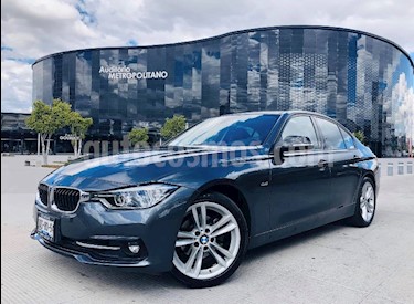 BMW Serie 3 320i Sport Line usado (2017) color Gris Mineral precio $420,000