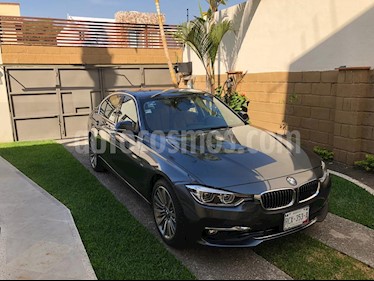 foto BMW Serie 3 330iA Luxury Line usado (2016) color Gris precio $380,000