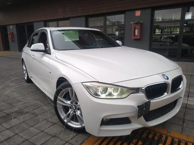 Foto BMW Serie 3 328iA M Sport usado (2015) color Blanco financiado en mensualidades(enganche $100,000 mensualidades desde $16,298)
