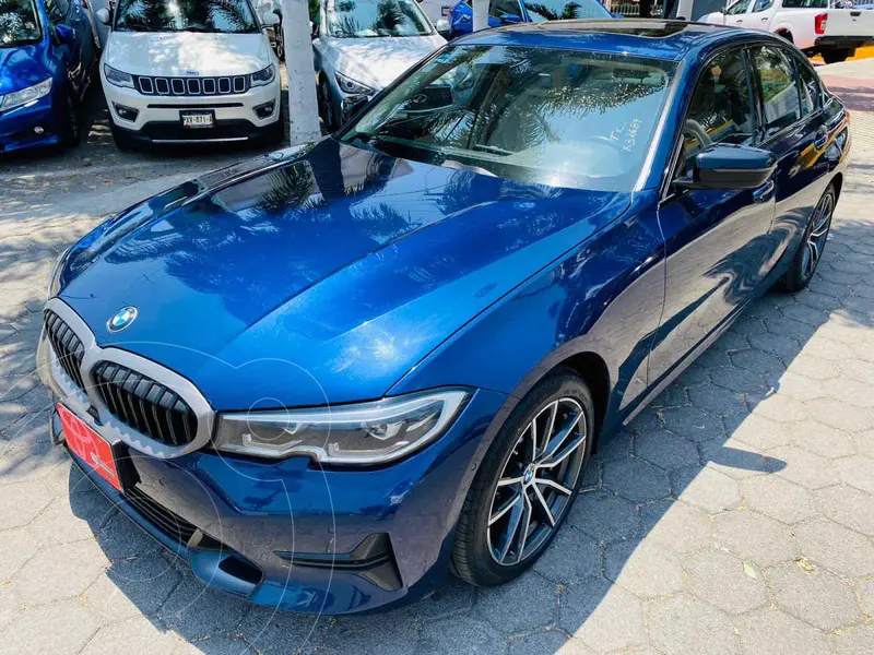Foto BMW Serie 3 330e Sport Line Plus usado (2020) color Azul financiado en mensualidades(enganche $174,750 mensualidades desde $12,888)