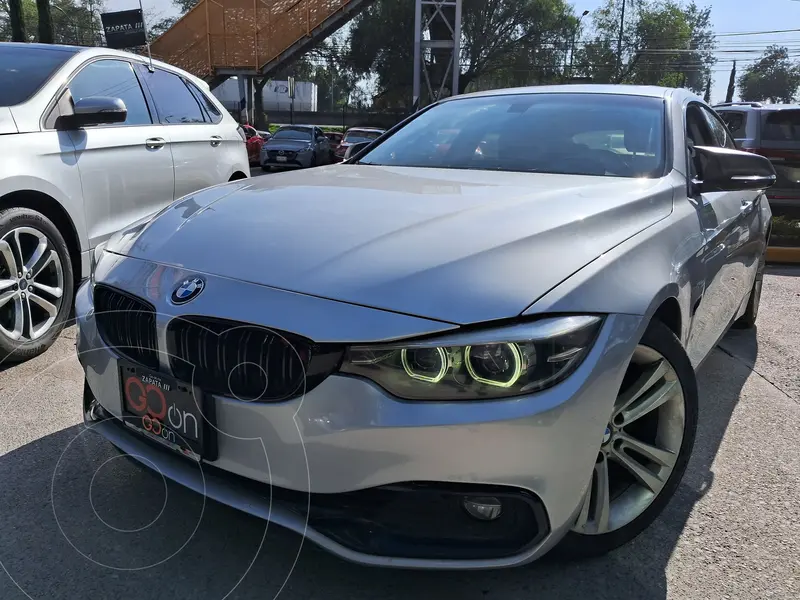 Foto BMW Serie 4 Coupe 420iA Sport Line Aut usado (2018) color plateado precio $349,000