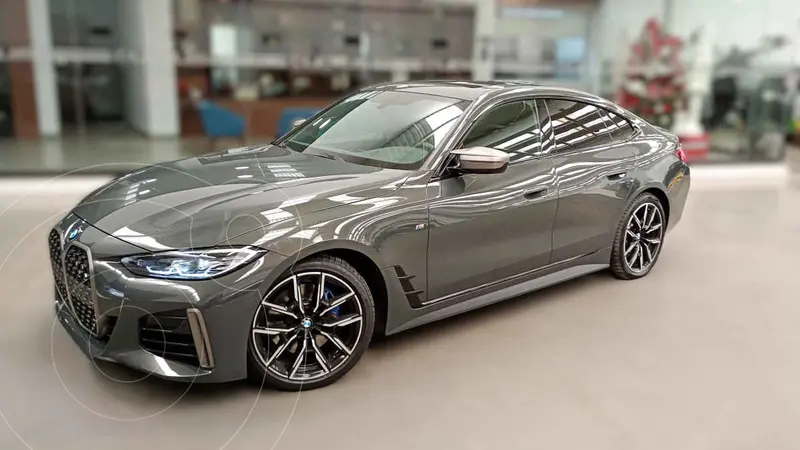 Foto BMW Serie 4 Coupe M440i xDrive usado (2023) color Gris financiado en mensualidades(enganche $402,718 mensualidades desde $18,292)