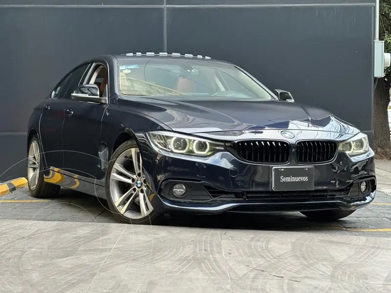 Foto BMW Serie 4 Coupe 430iA Sport Line Aut usado (2019) color Azul Marino precio $390,000