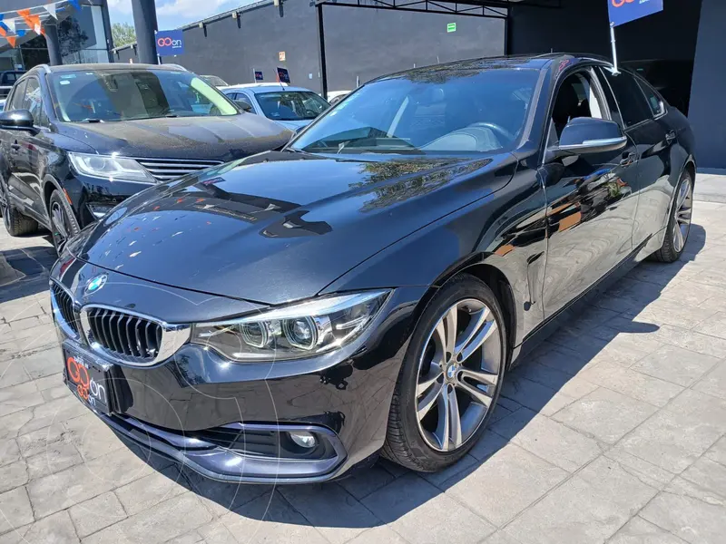 Foto BMW Serie 4 Coupe 430iA Sport Line Aut usado (2019) color Negro financiado en mensualidades(enganche $119,900 mensualidades desde $9,169)