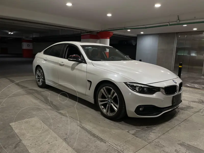 Foto BMW Serie 4 Coupe 420iA Executive Aut usado (2019) color Blanco precio $413,484