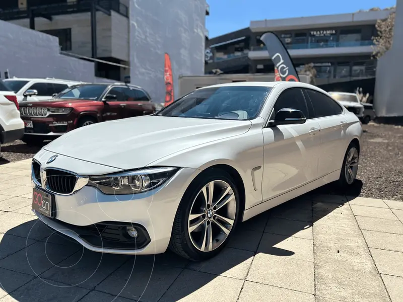 Foto BMW Serie 4 Gran Coupe 420iA Sport Line Aut usado (2019) color BMW MINERAL WHITE precio $370,000