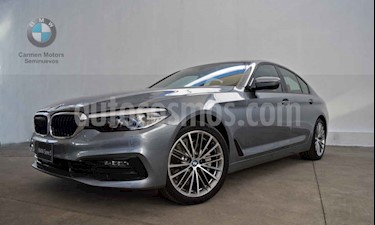 BMW Serie 5 4p 530iA Sport Line L4/2.0/T Aut usado (2019) color Gris precio $850,000