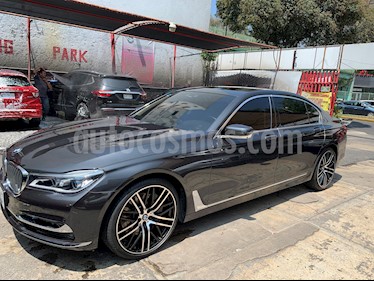 foto BMW Serie 7 750LiA Excellence usado (2018) color Gris Space precio $1,690,000