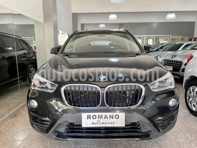 BMW X1 sDrive 20i SportLine usado (2017) color Negro Zafiro precio u$s31.000