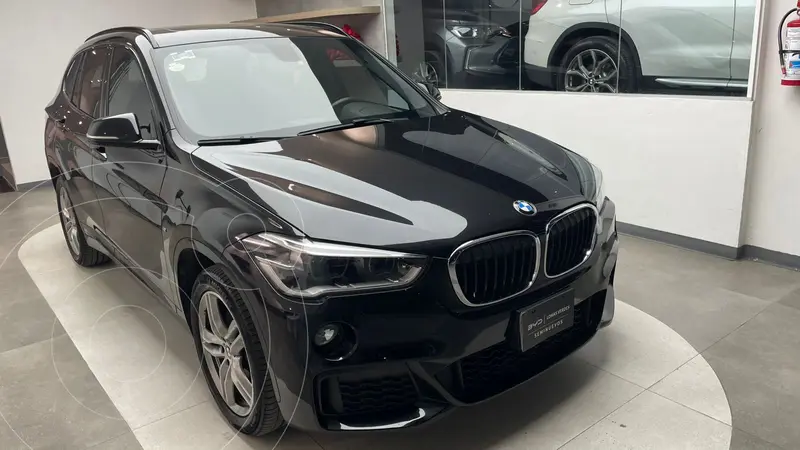 Foto BMW X1 sDrive 20iA M Sport usado (2019) color Negro precio $355,000