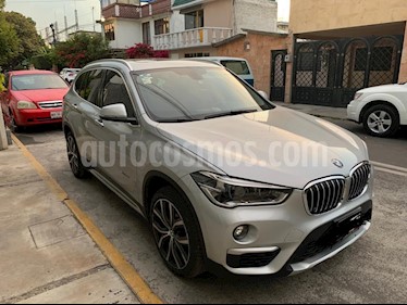 foto BMW X1 sDrive 20iA X Line usado (2017) color Plata precio $379,000