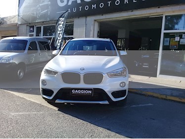 foto BMW X1 sDrive 20i Sport Line usado (2018) color Blanco Mineral