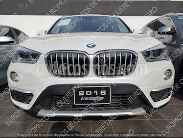 Foto venta Auto Seminuevo BMW X1 sDrive 20iA X Line (2016) color Blanco precio $420,000