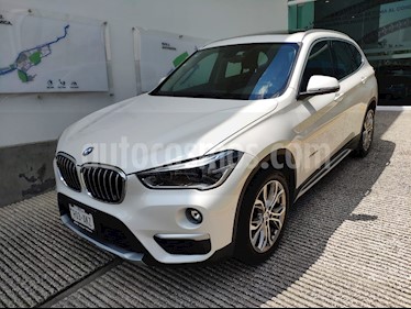 Foto venta Auto usado BMW X1 sDrive 20iA X Line (2017) color Blanco Mineral precio $440,000