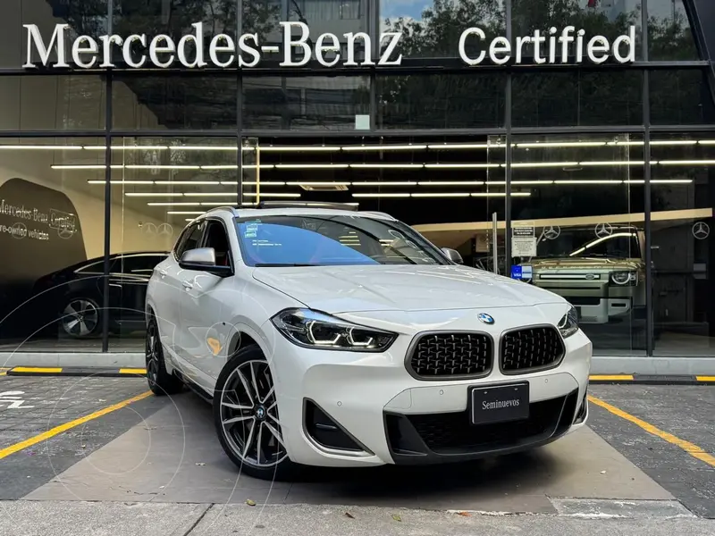 Foto BMW X2 M35i usado (2023) color Blanco precio $740,000