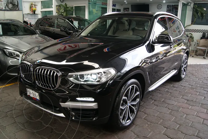 Foto BMW X3 xDrive30iA X Line usado (2019) color Negro financiado en mensualidades(enganche $199,150 mensualidades desde $9,087)