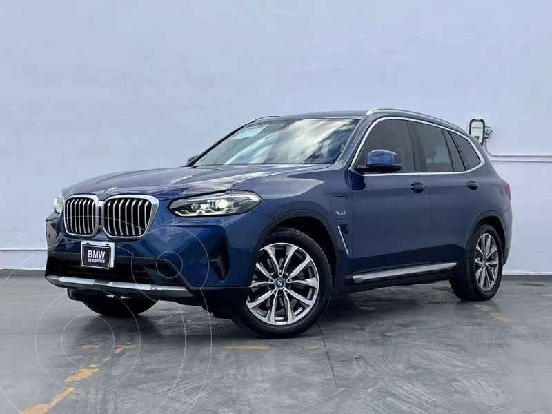 Foto BMW X3 xDrive30e usado (2022) color Azul financiado en mensualidades(enganche $186,780 mensualidades desde $18,426)