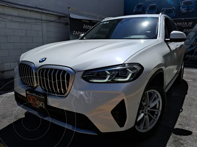 Foto BMW X3 sDrive20i usado (2024) color Blanco financiado en mensualidades(enganche $266,778 mensualidades desde $20,400)