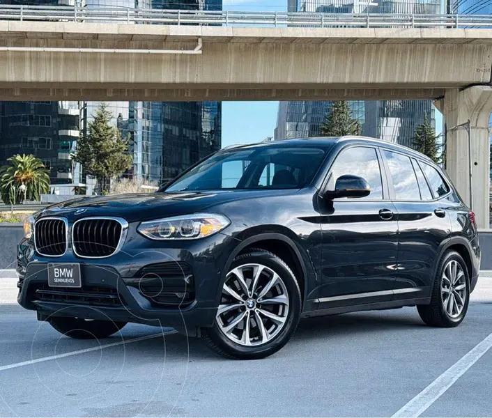 Foto BMW X3 sDrive20i usado (2021) color Gris financiado en mensualidades(enganche $131,780 mensualidades desde $13,000)