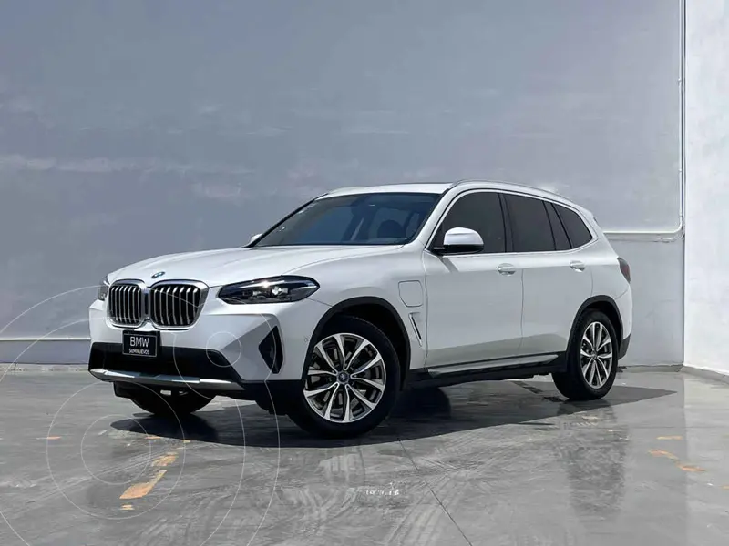Foto BMW X3 xDrive30e usado (2024) color Blanco financiado en mensualidades(enganche $219,780 mensualidades desde $21,681)