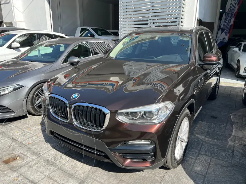 Foto BMW X3 sDrive20i usado (2019) color Bronce precio $419,900