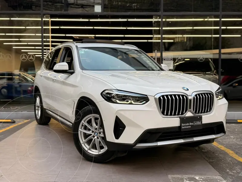 Foto BMW X3 sDrive20i usado (2024) color Blanco precio $860,000