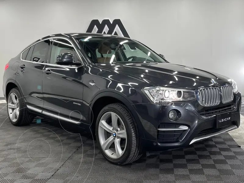Foto BMW X4 xDrive28i X Line Aut usado (2018) color Gris precio $409,999