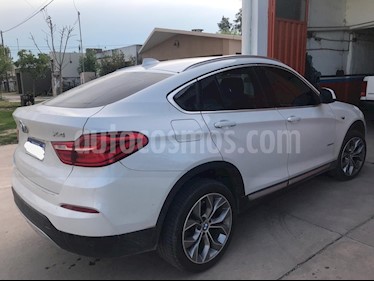 Foto BMW X4 xDrive 28i xLine usado (2017) color Blanco Alpine precio u$s70.000